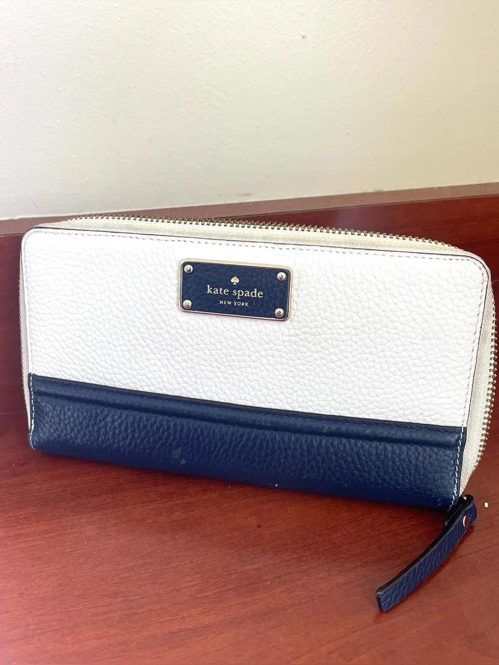 KATE SPADE Wallet Women’s Blue White Leather Vintage